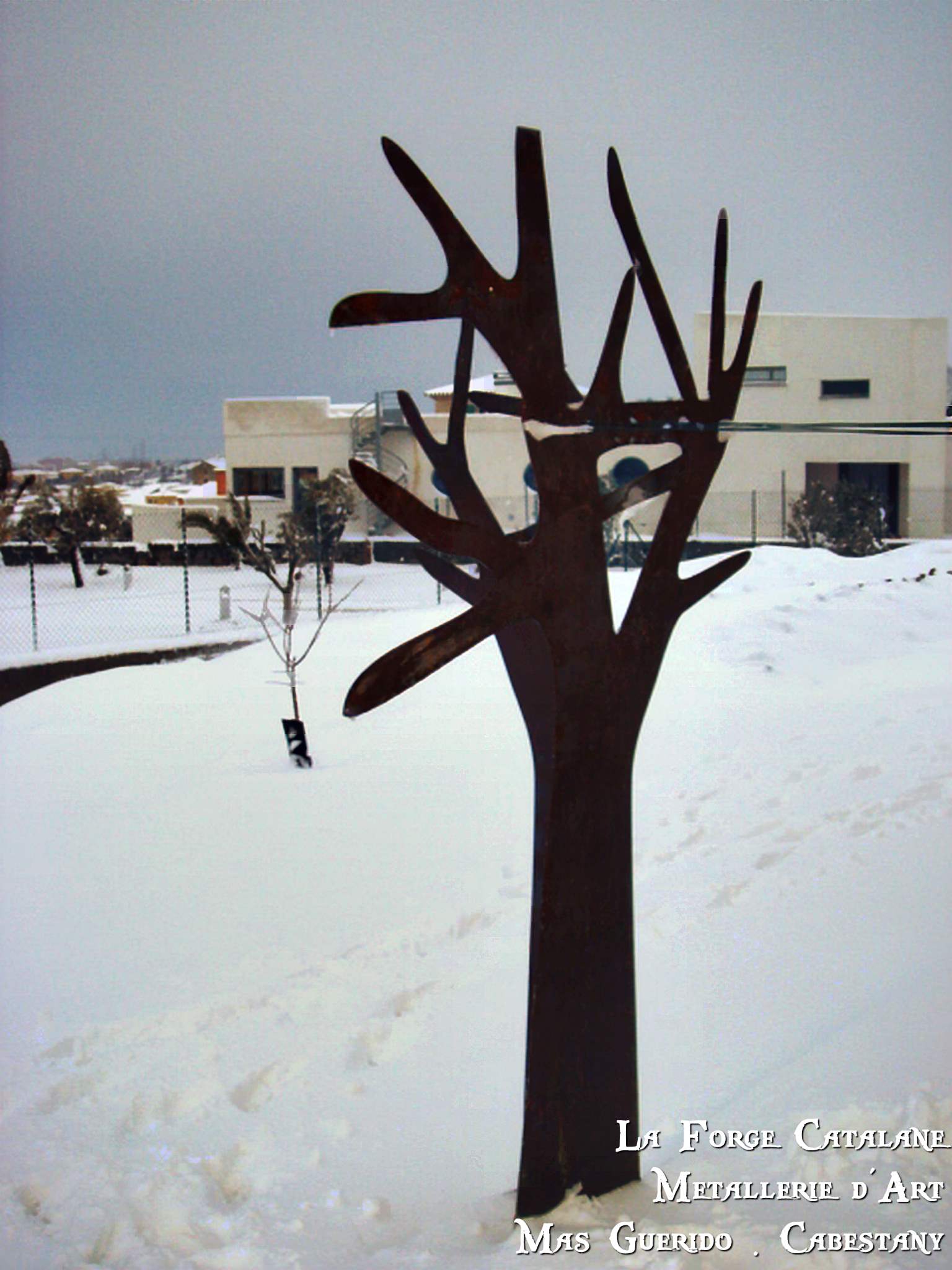 etendoir imitation arbre  forge catalane.jpg